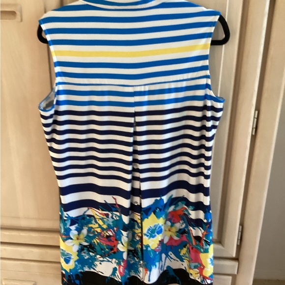 Boutique Tango Mango beach top - Picture 3 of 11